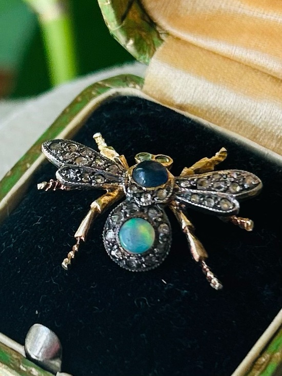 Antique Jewelry - Antique Insect Natural Gems Victorian Pendant